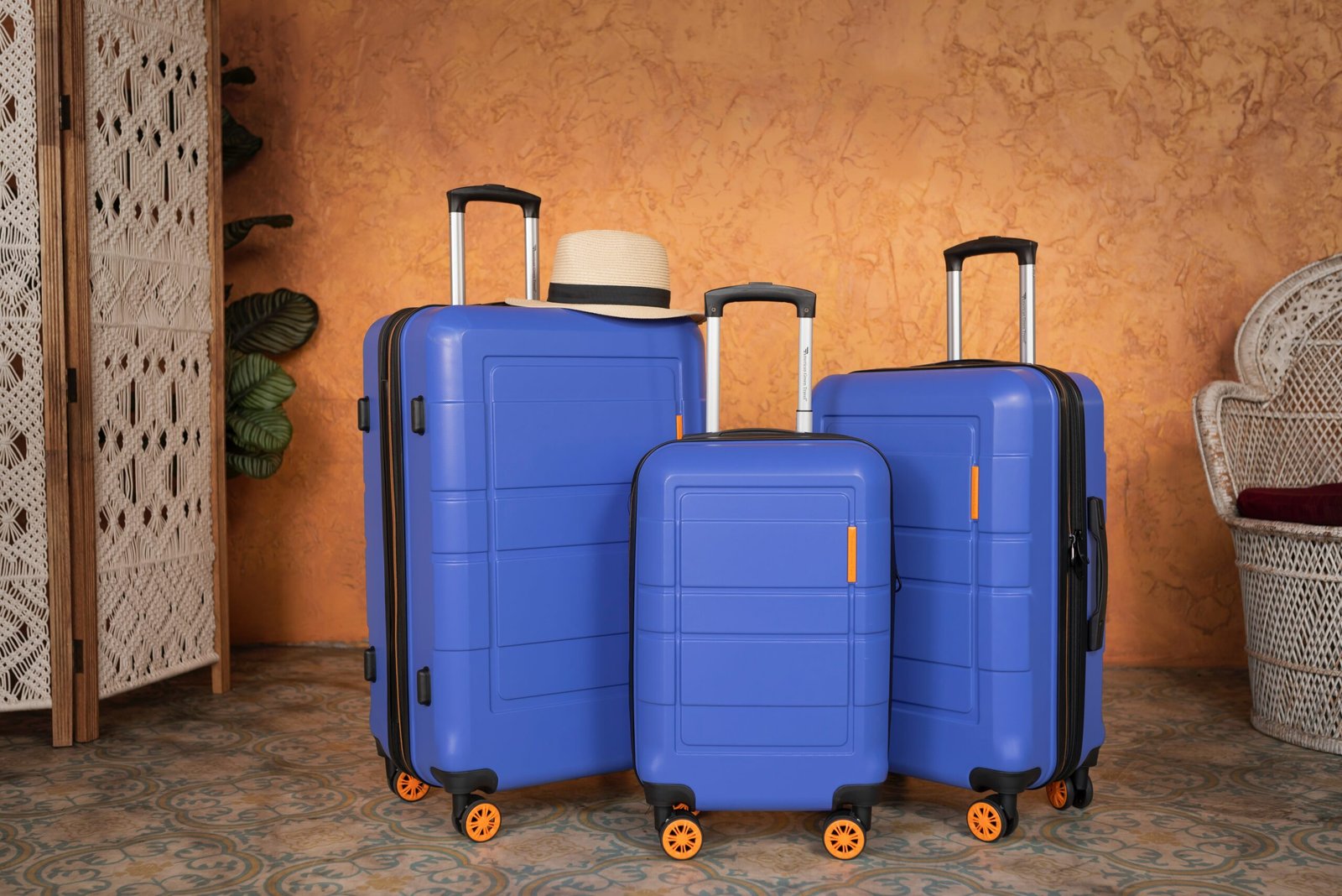 How To save accommodation’s money with Luggage Storage Services ?